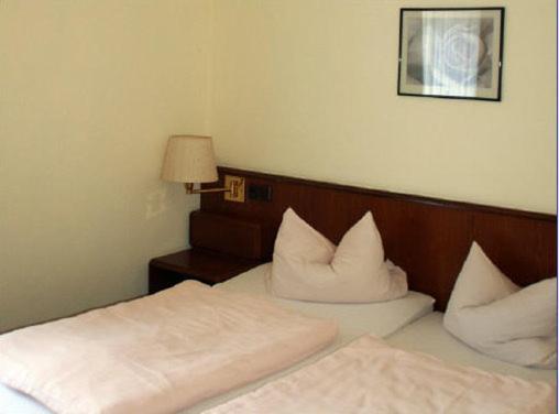Hotel Haus Ammerland Bad Zwischenahn Room photo
